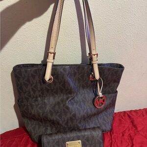 Michael Kors Dark Brown and Cream Tote